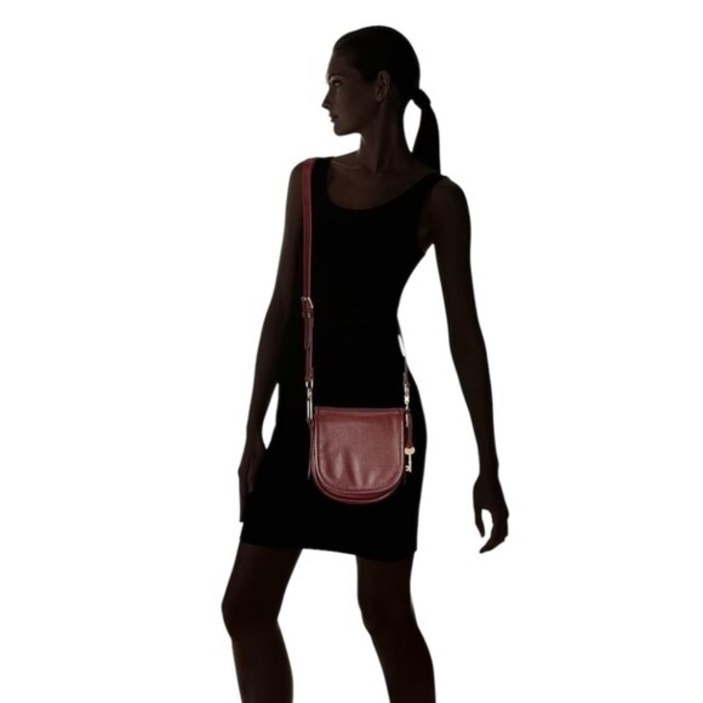 Fossil Rumi Burgundy Leather Crossbody Shoulder Bag Gold Hardware Very Good - Picture 4 of 12